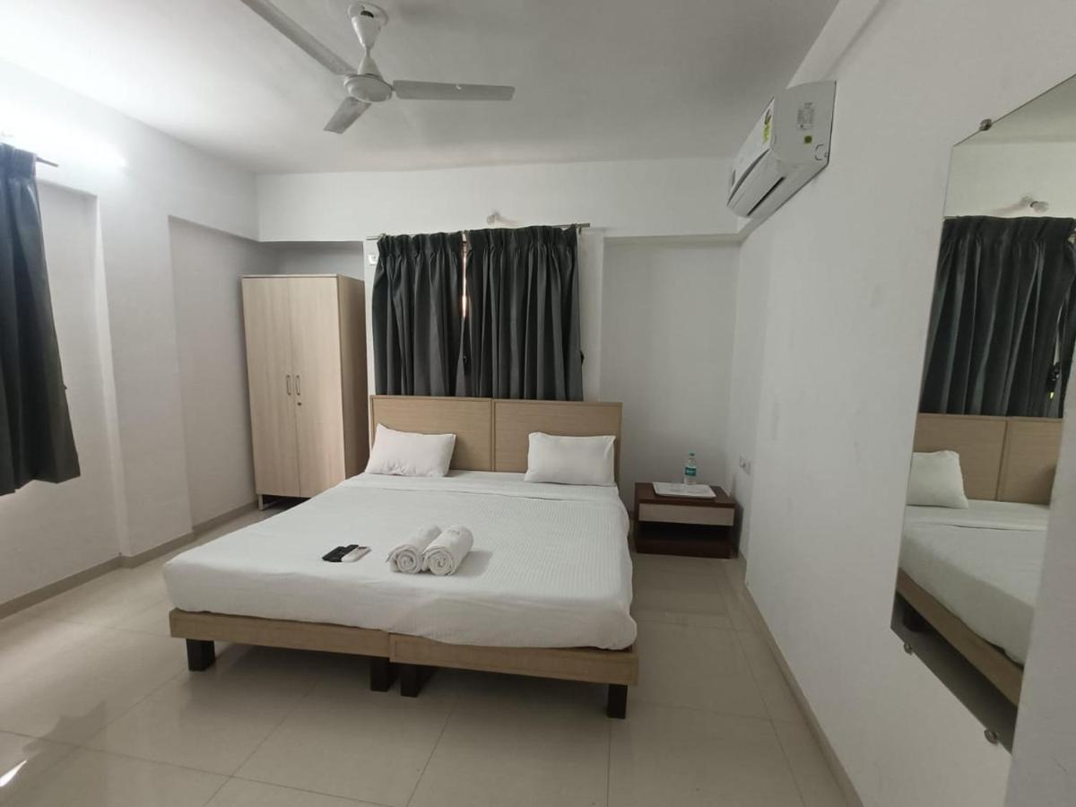 Service Apartments, Baner, Pune Ngoại thất bức ảnh